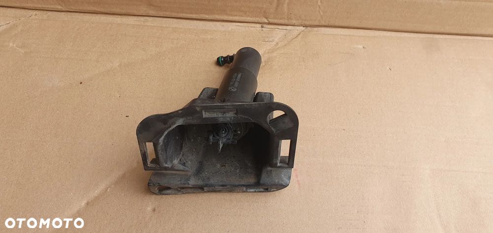 Spryskiwacz lampy Xenon prawy przód BMW X5 E70 7173852 - 2