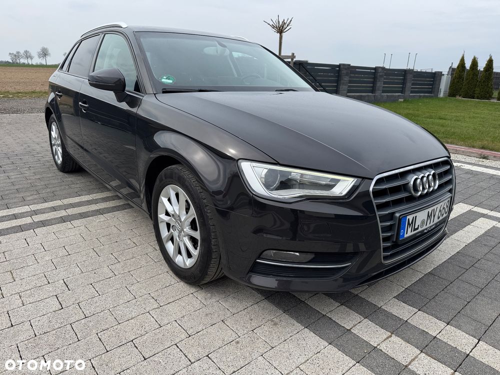 Audi A3 Sportback - 3