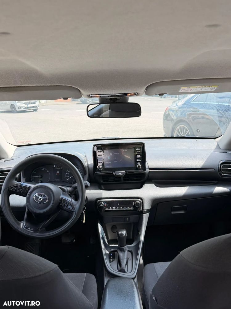 Toyota Yaris - 6
