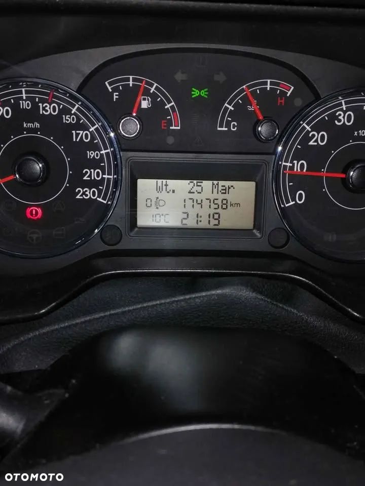 Fiat Grande Punto 1.3 Multijet 16V Dynamic - 4