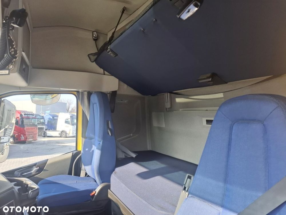 Volvo FH 460KM TC ADR - 9