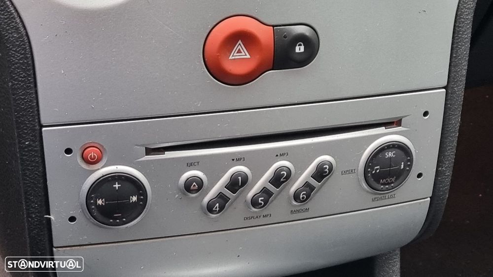 Renault Modus 1.5 dCi Dynamique S - 10