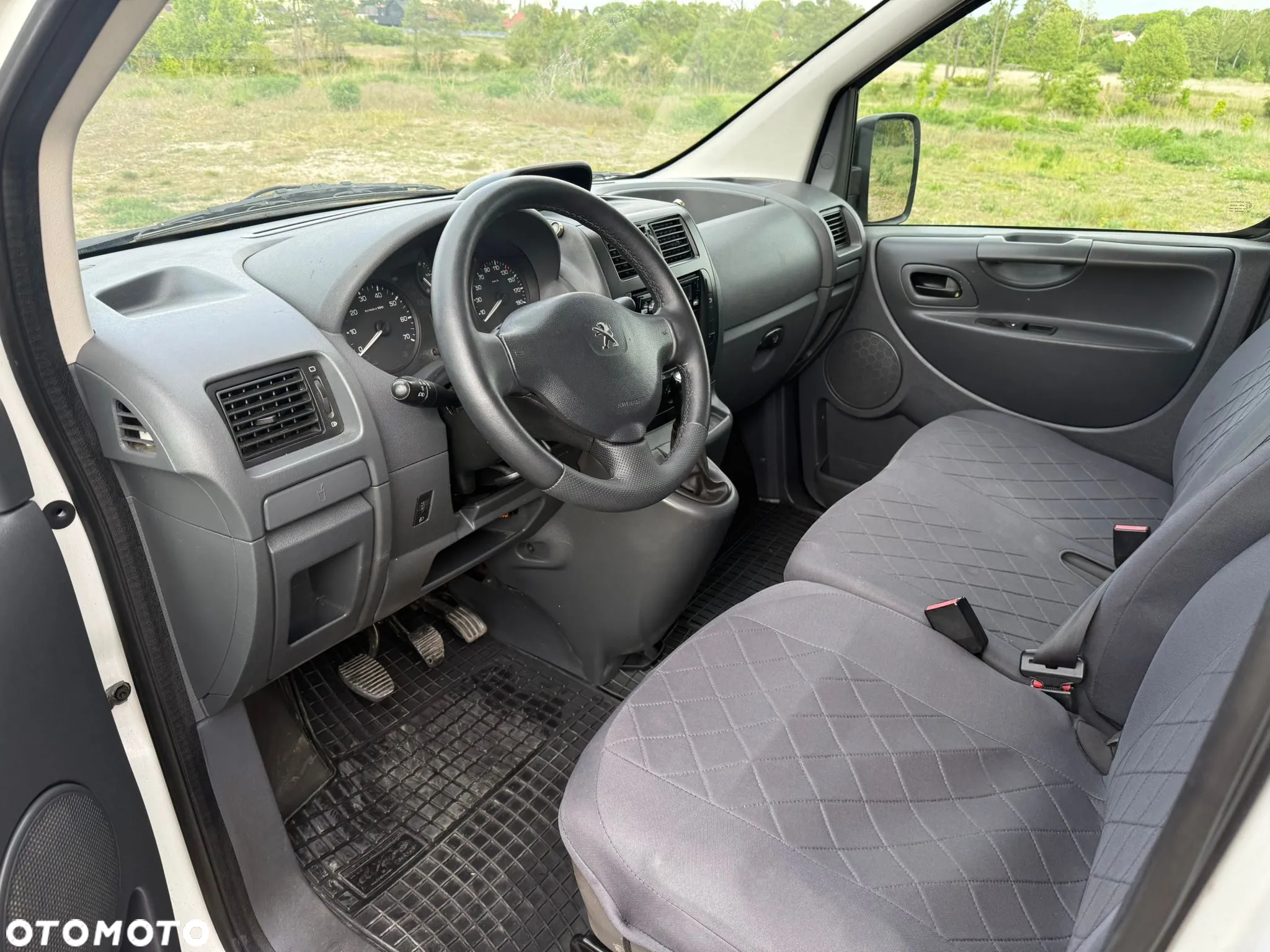 Peugeot Expert - 18