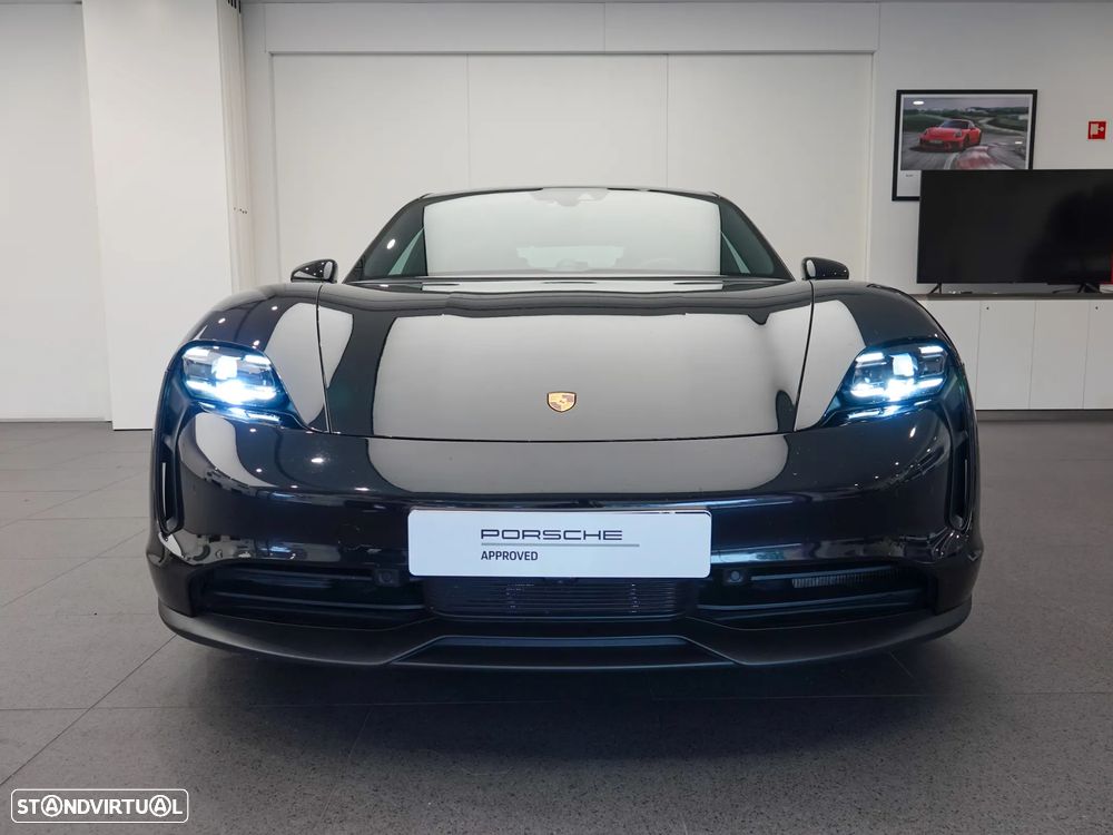 Porsche Taycan Standard - 9