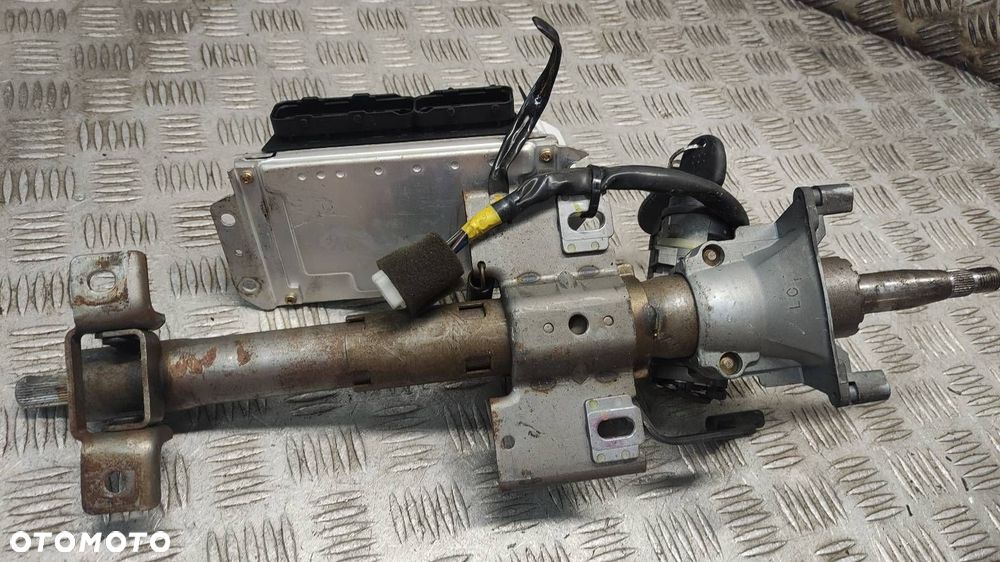 ZESTAW STARTOWY HYUNDAI ACCENT II 39110-22525 - 2