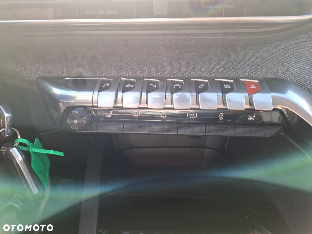 Peugeot 3008 PureTech 130 Stop & Start GPF Active - 18