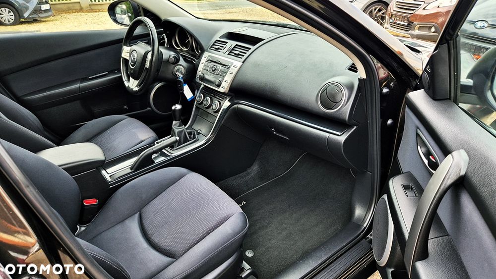 Mazda 6 2.0 Exclusive + - 38