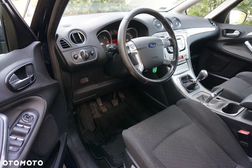 Ford S-Max - 5