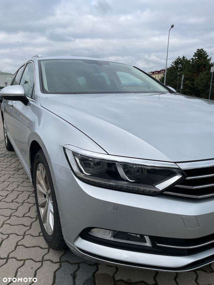 Volkswagen Passat Variant 2.0 TDI SCR DSG Highline - 11