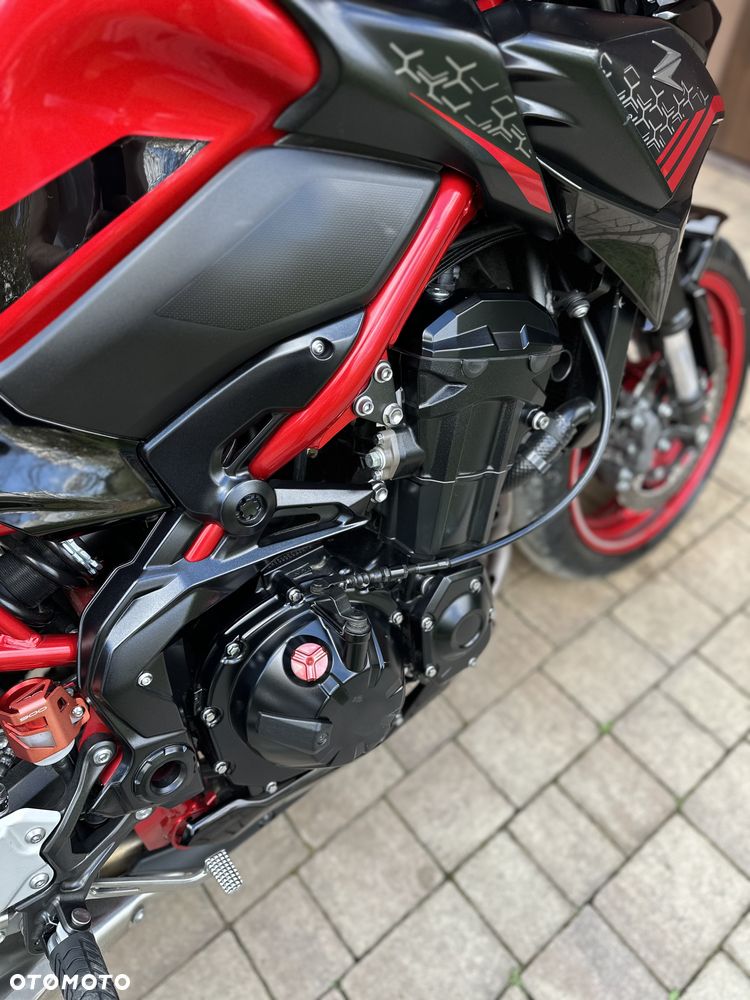 Kawasaki Z 900 - 8