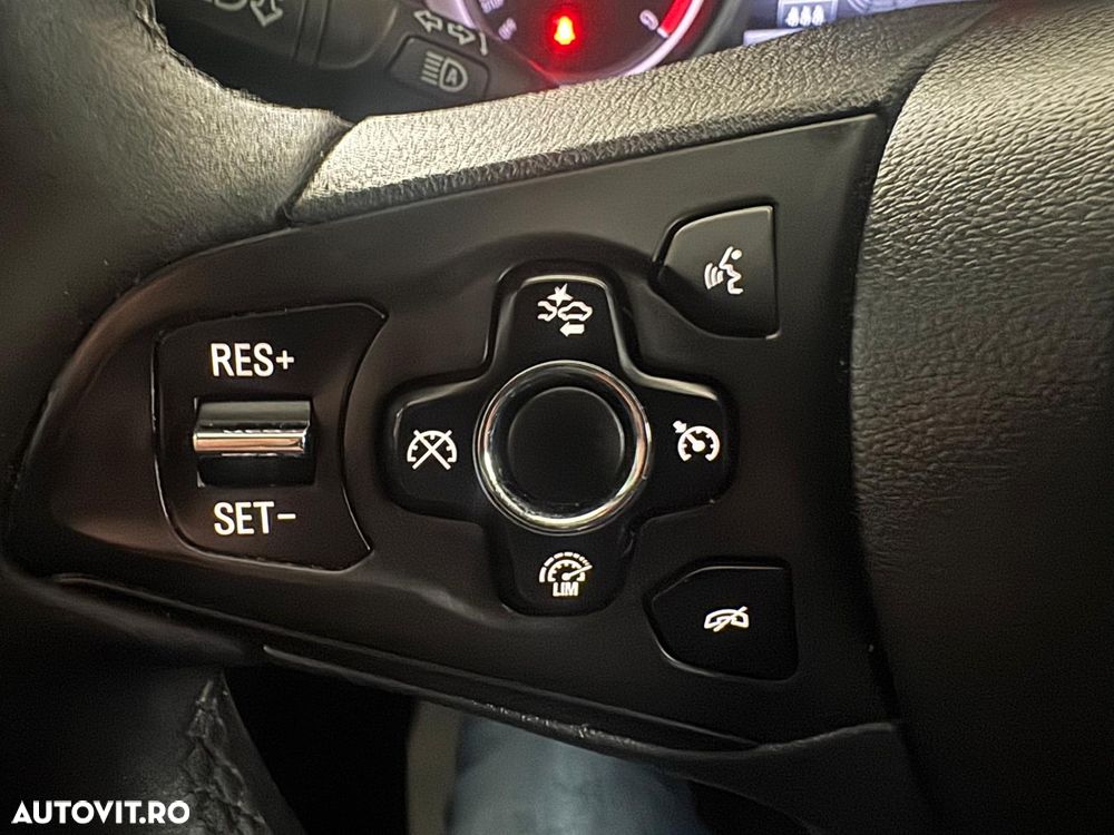 Opel Astra 1.6 D (CDTI) Start/Stop Innovation - 13