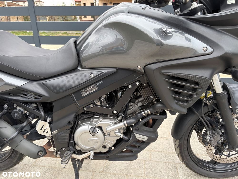 Suzuki V-STROM - 8