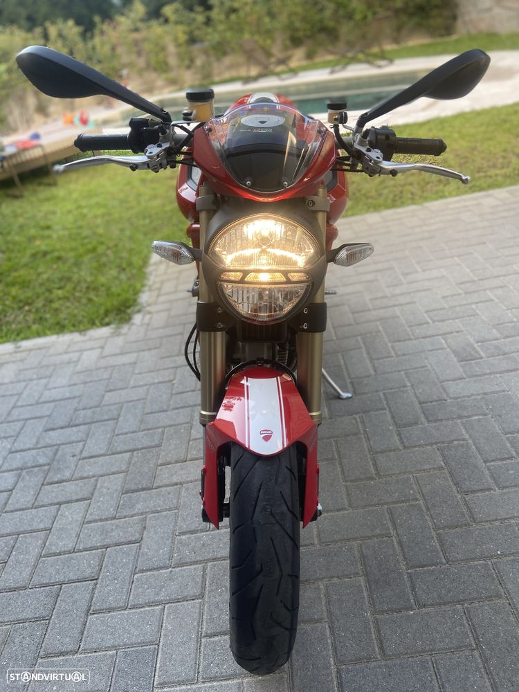Ducati Monster 1100 evo ABS - 17