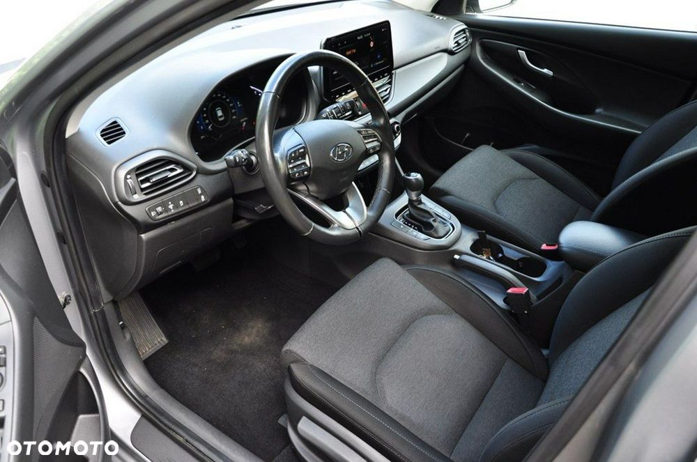 Hyundai i30 1.6 CRDI DCT Select - 30