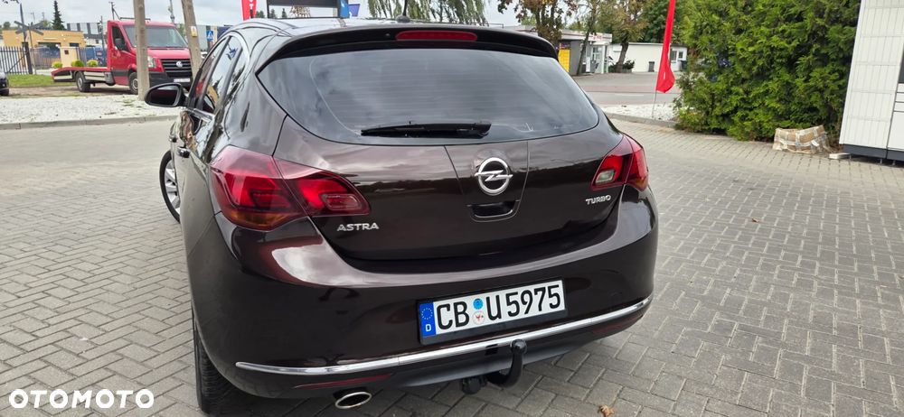 Opel Astra - 11