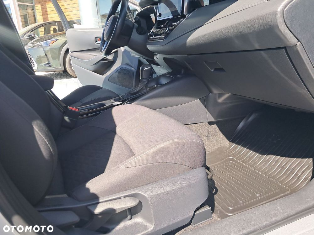 Toyota Corolla 1.8 Hybrid Comfort - 28