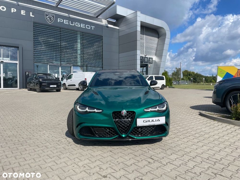 Alfa Romeo Giulia - 4