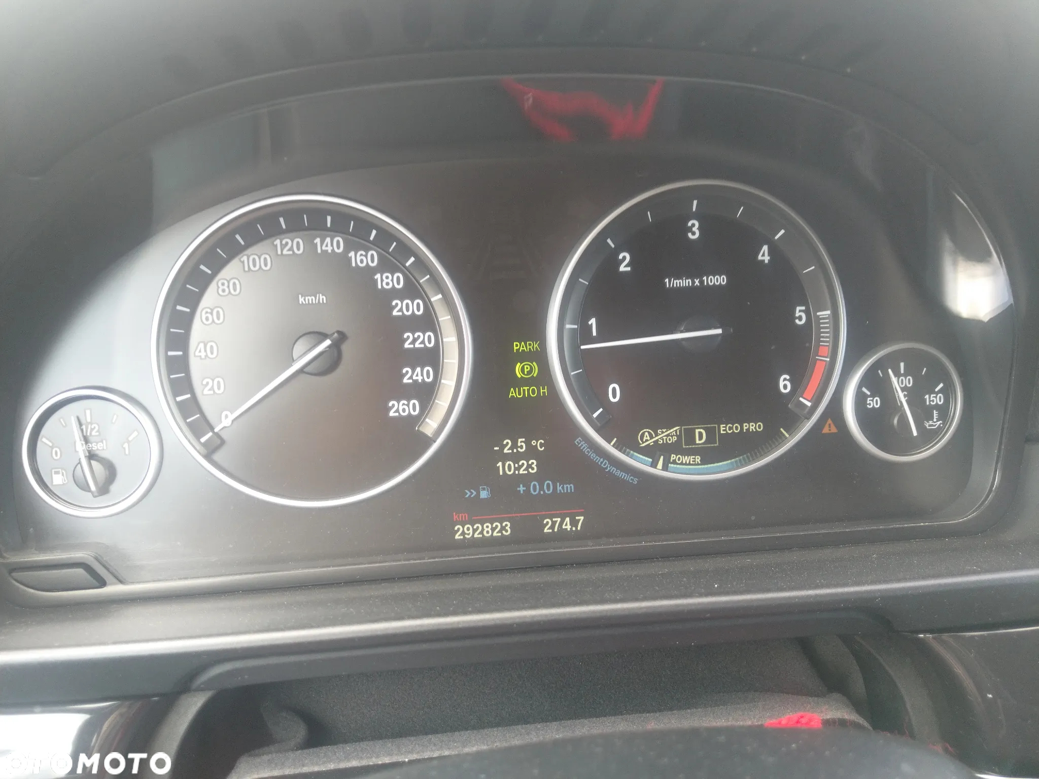 BMW Seria 5 520d xDrive - 38