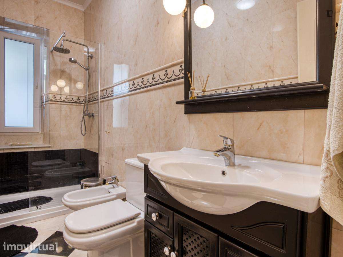 Quarto - localizado em Arroios Lisbon - Grande imagem: 3/22