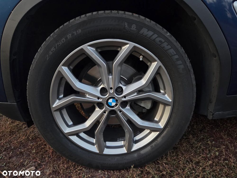 BMW X3 xDrive20d xLine - 13