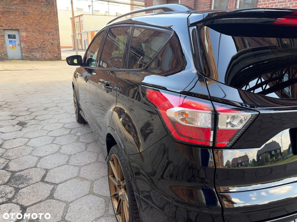 Ford Kuga 1.5 EcoBoost 2x4 ST-Line - 13