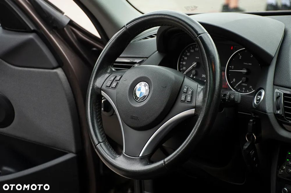 BMW X1 - 26