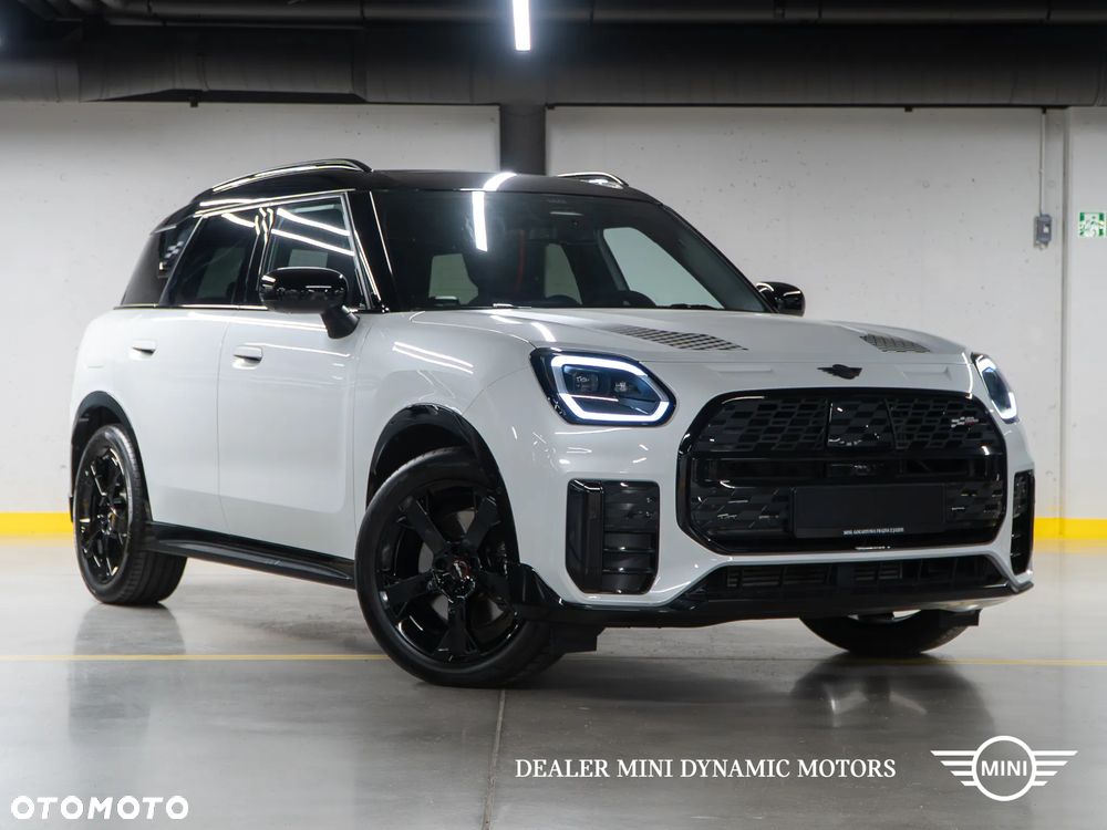 MINI Countryman S ALL4 John Cooper Works Trim - 3