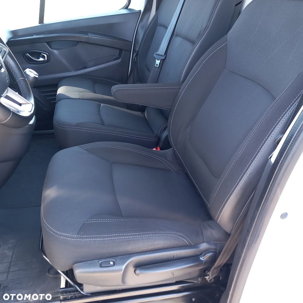 Renault Trafic - 27