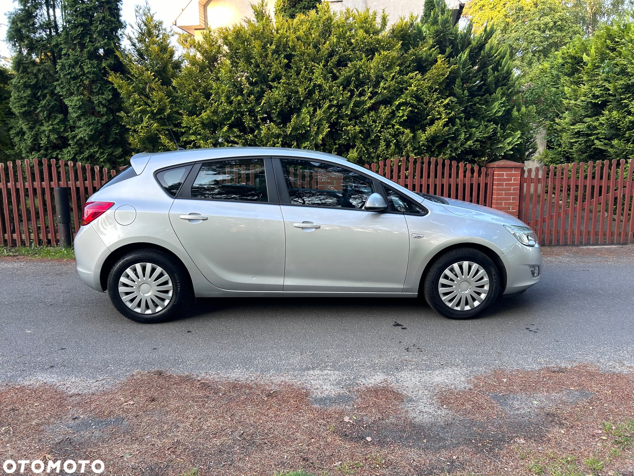 Opel Astra 1.6 Active - 11