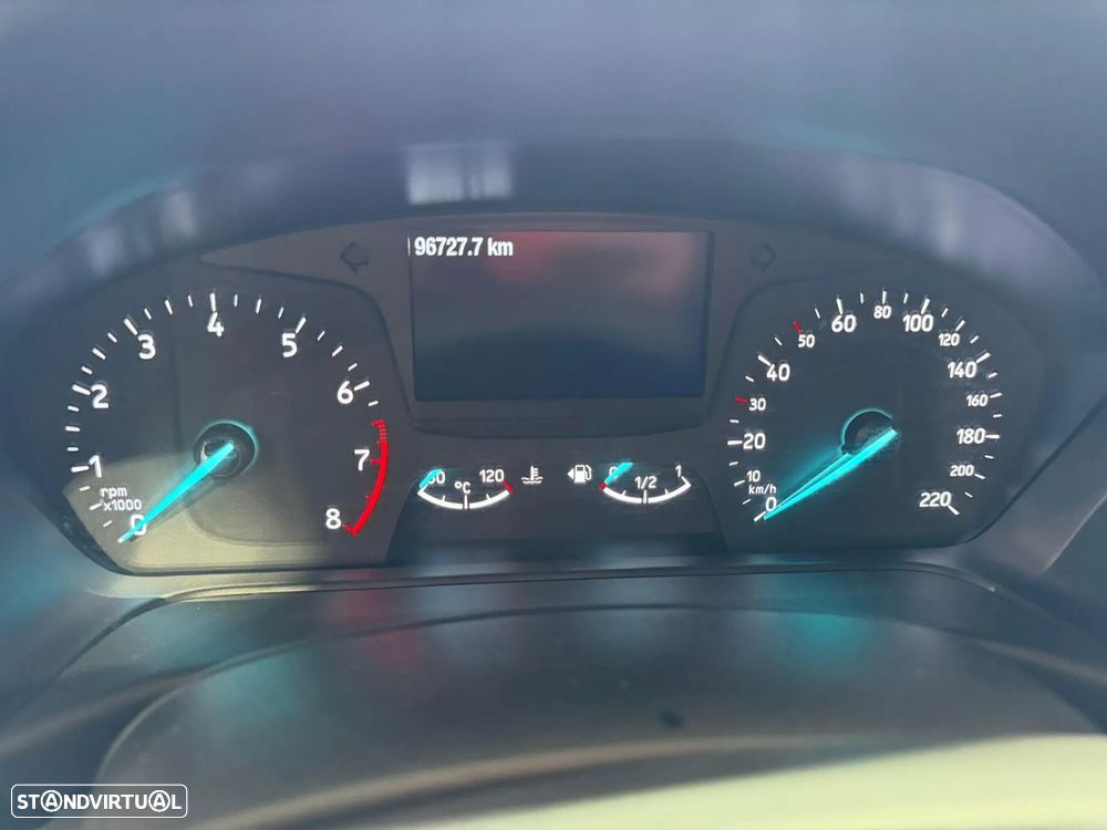 Ford Fiesta 1.0 EcoBoost Titanium - 11