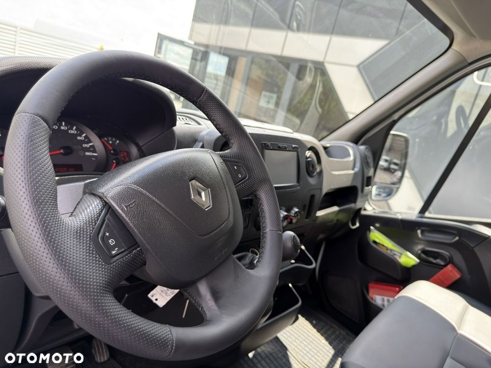 Renault Master - 10