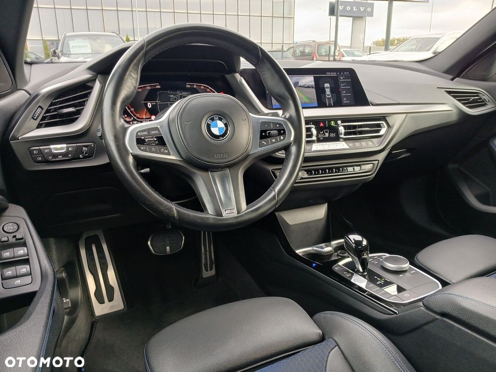 BMW Seria 2 220i M Sport - 23