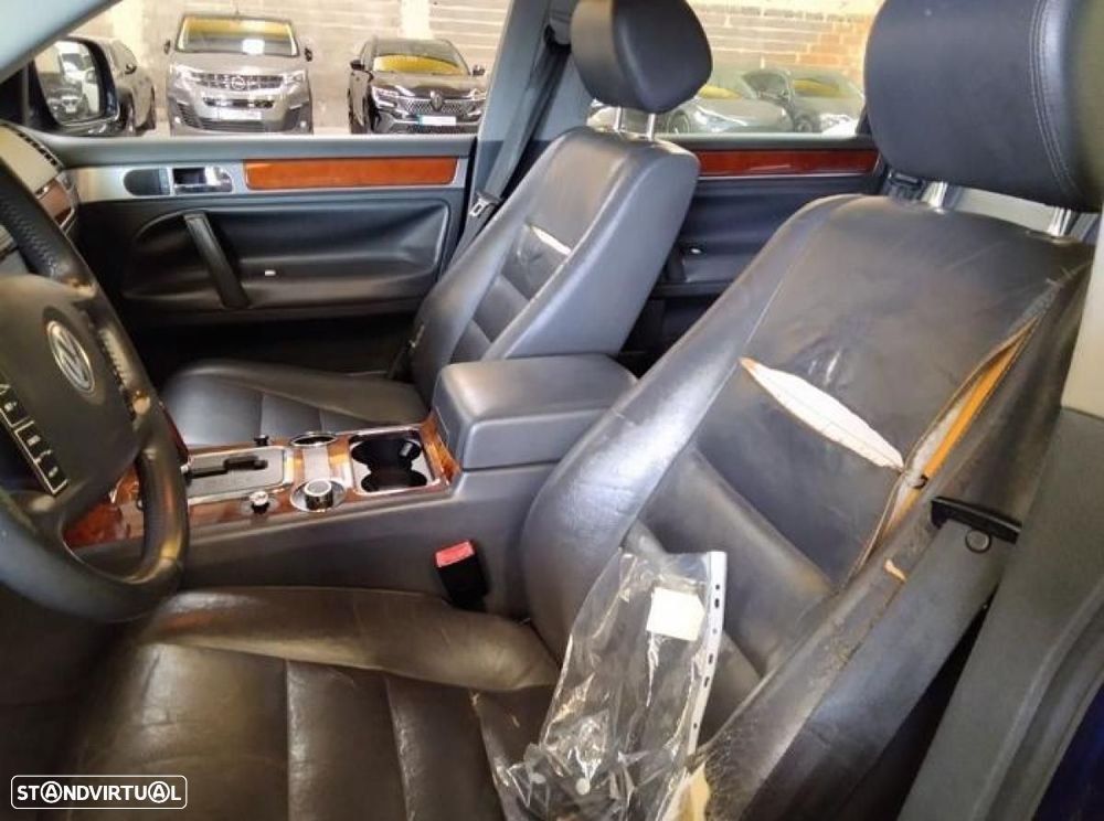 VW Touareg - 4