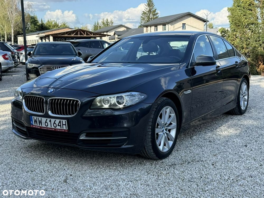 BMW Seria 5 528i Sport-Aut - 7
