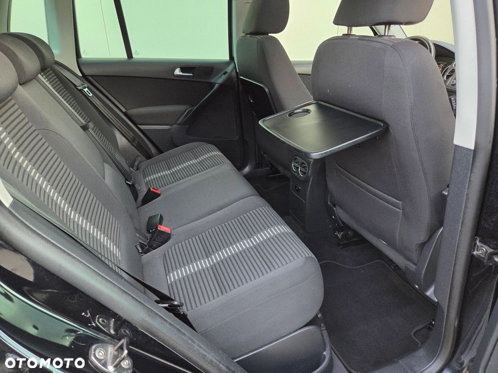 Volkswagen Tiguan 2.0 TDI DPF 4Motion DSG Sport & Style - 24