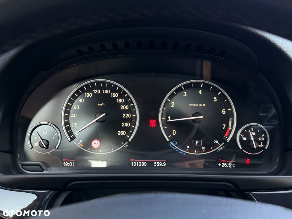 BMW Seria 5 - 17