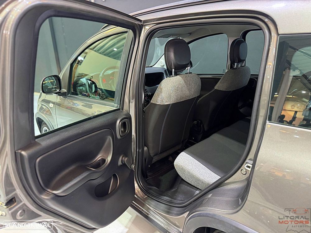 Fiat Panda 1.0 Hybrid City Cross - 16