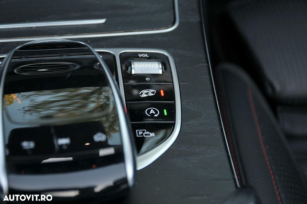 Mercedes-Benz C 43 AMG Cabrio 4Matic Aut. - 25