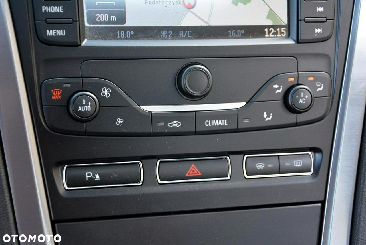 Ford Mondeo 2.0 EcoBoost Titanium - 30