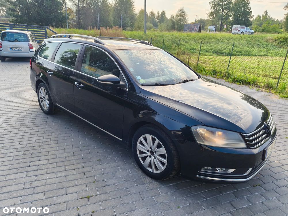 Volkswagen Passat 2.0 Blue TDI SCR Comfortline - 2