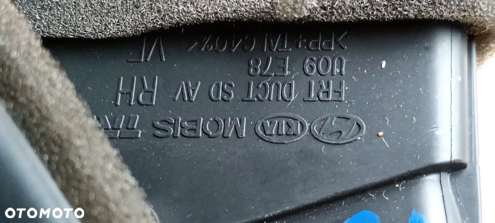 Kratka nawiewu powietrza prawy przód przednia prawa Hyundai i40 3Z974-90000 - 9