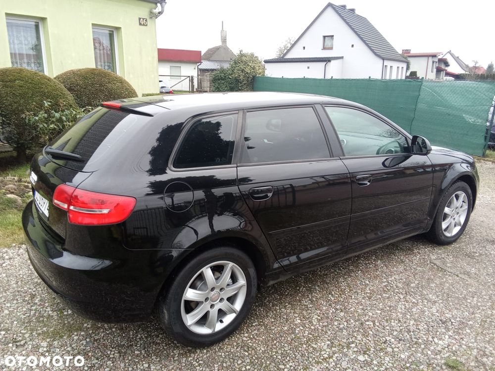 Audi A3 Sportback - 13