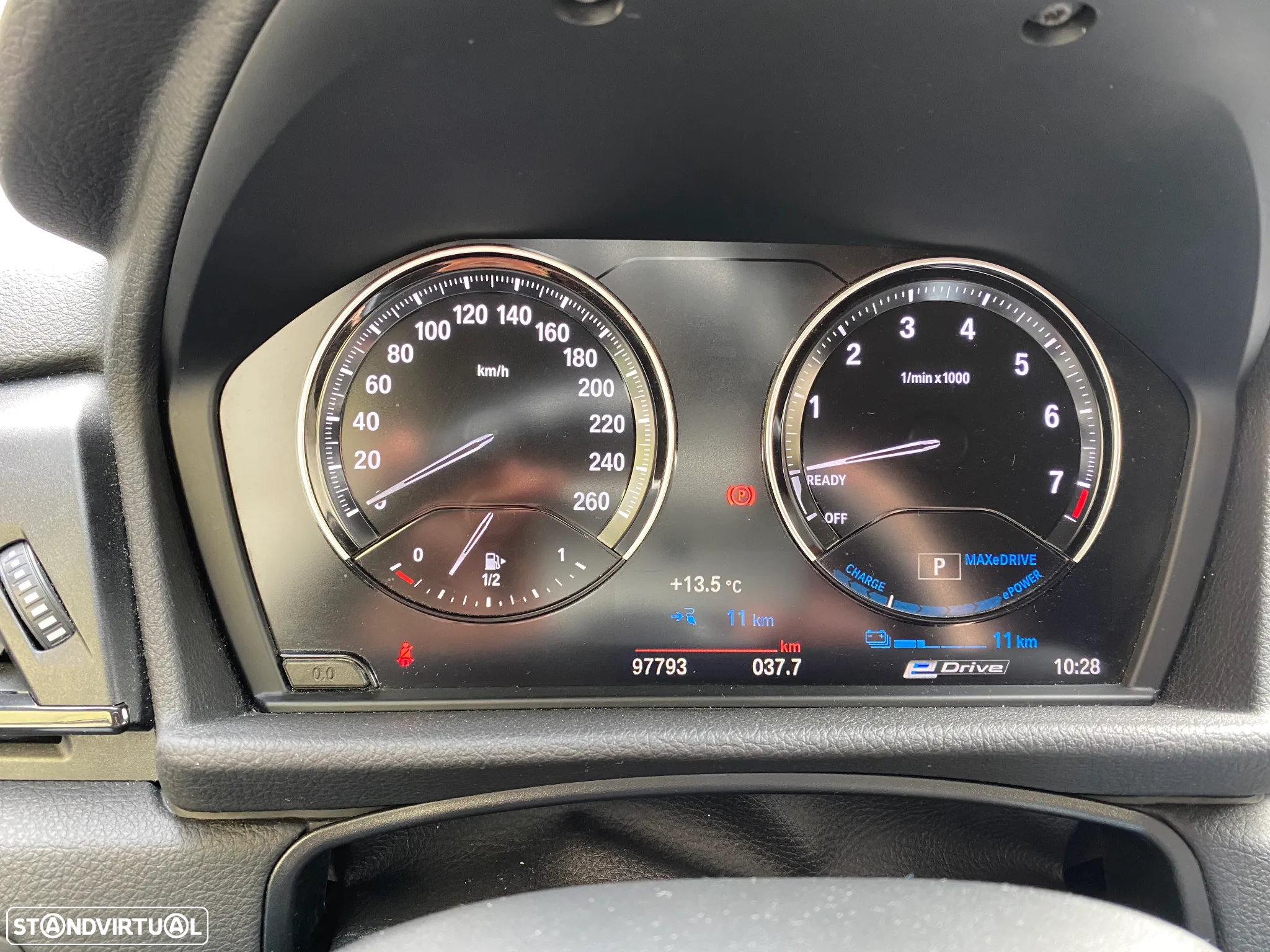 BMW 225xe Active Tourer Advantage - 27