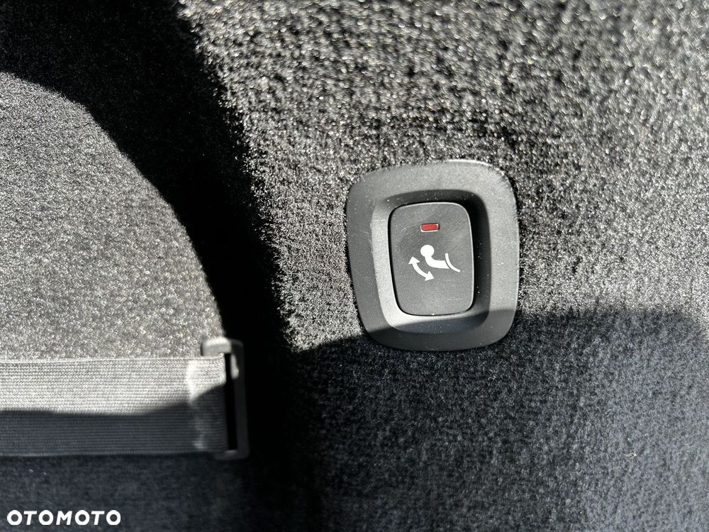 Volvo V90 - 36