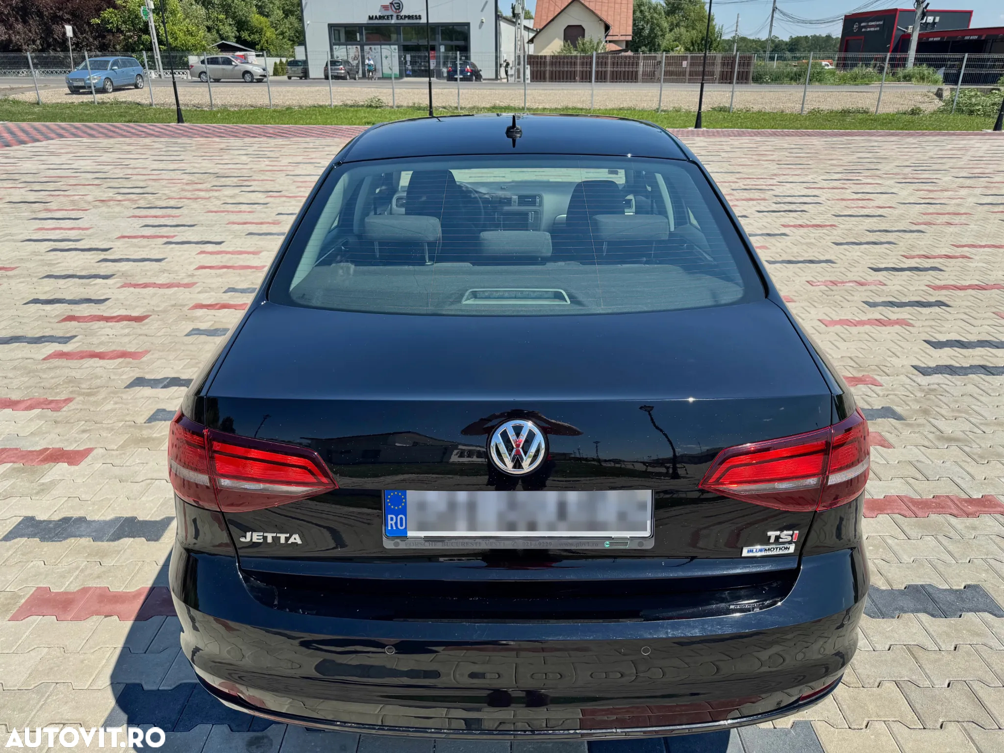 Volkswagen Jetta 1.2 TSI Trendline - 8