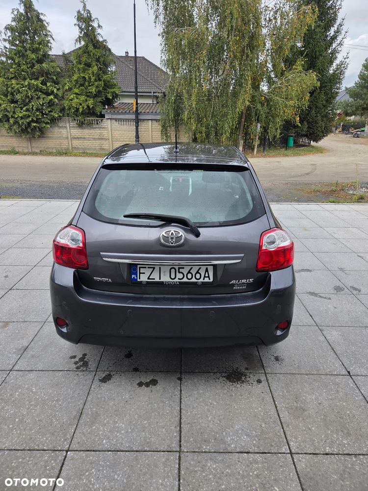 Toyota Auris - 9