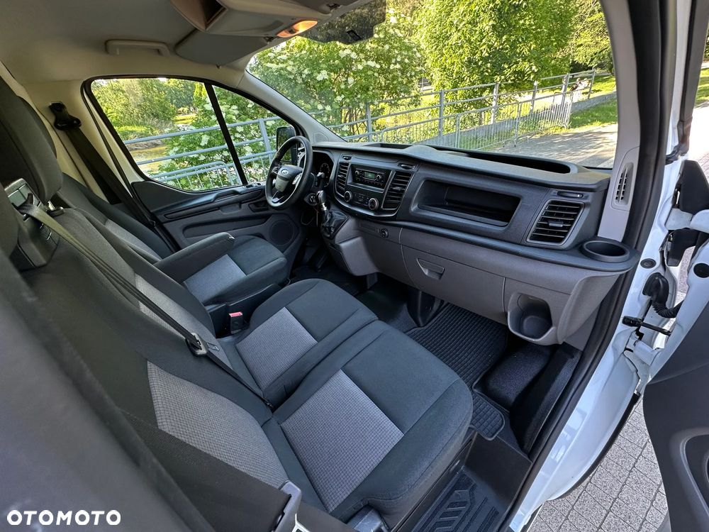 Ford TRANSIT CUSTOM L1H1 - 7