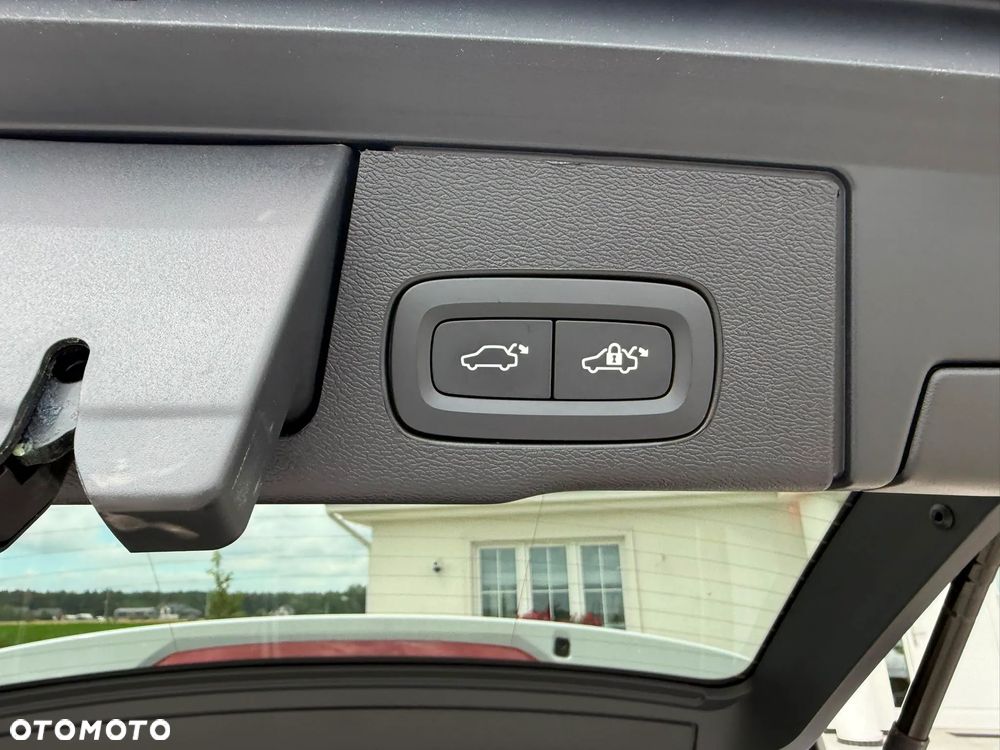 Volvo XC 60 - 18