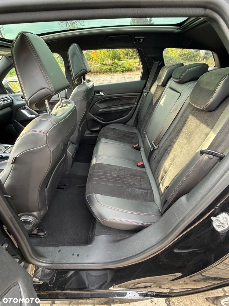 Peugeot 308 - 16
