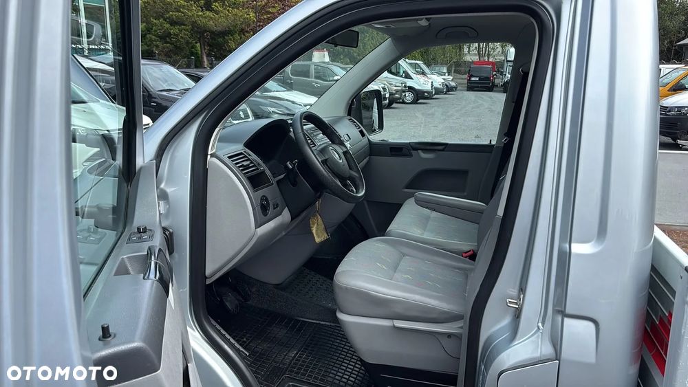 Volkswagen Transporter T5 - 9